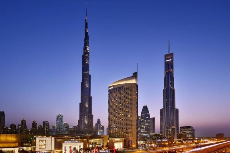 Luxury Hotels near Burj Khalifa and Dubai Mall