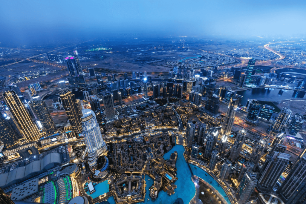 Best Luxury Hotels in Dubai 2026 - 5-Star Hotels, Beachfront Resorts & Iconic Experiences 4 Travel to Dubai - Best Luxury Hotels in Dubai 2026 - 5-Star Hotels, Beachfront Resorts & Iconic Experiences - Photo: Untitled design 2026 02 16T151155.398 1