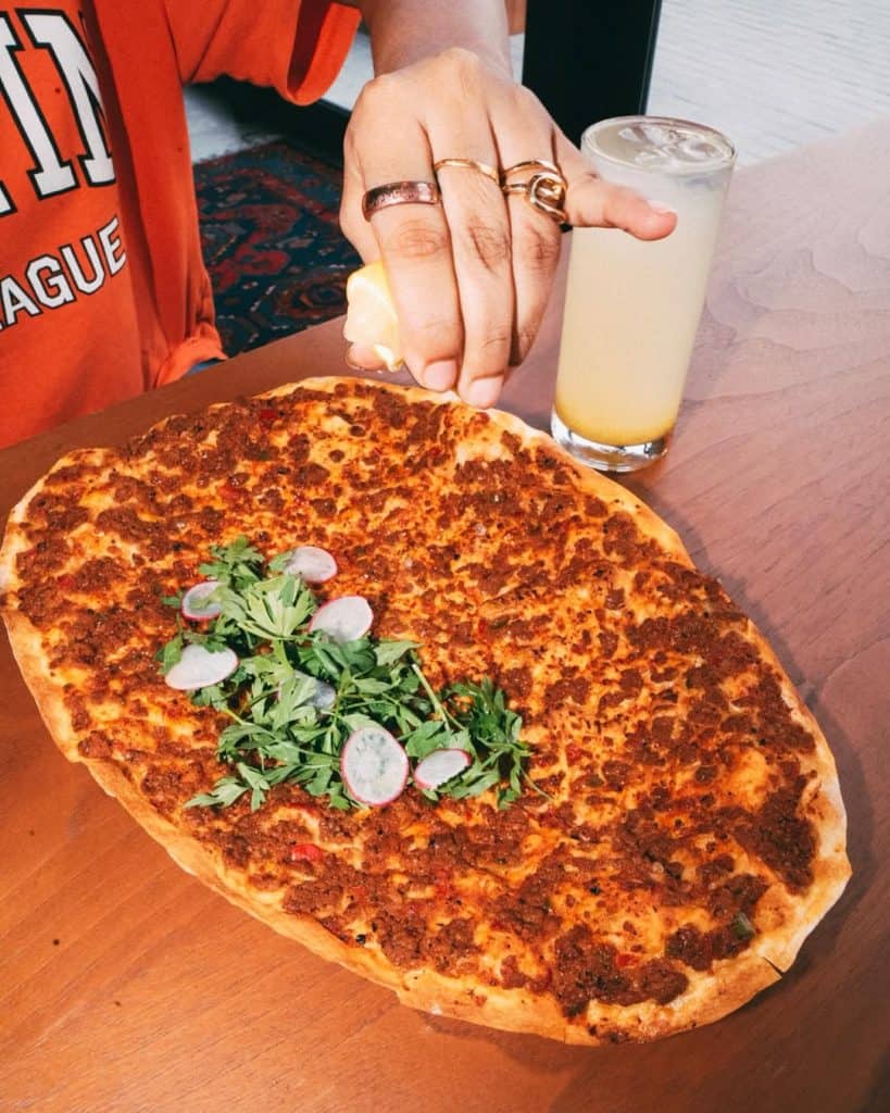 Dine-in option available in Yas Bay, Yas Island, Abu Dhabi 10 Hanar