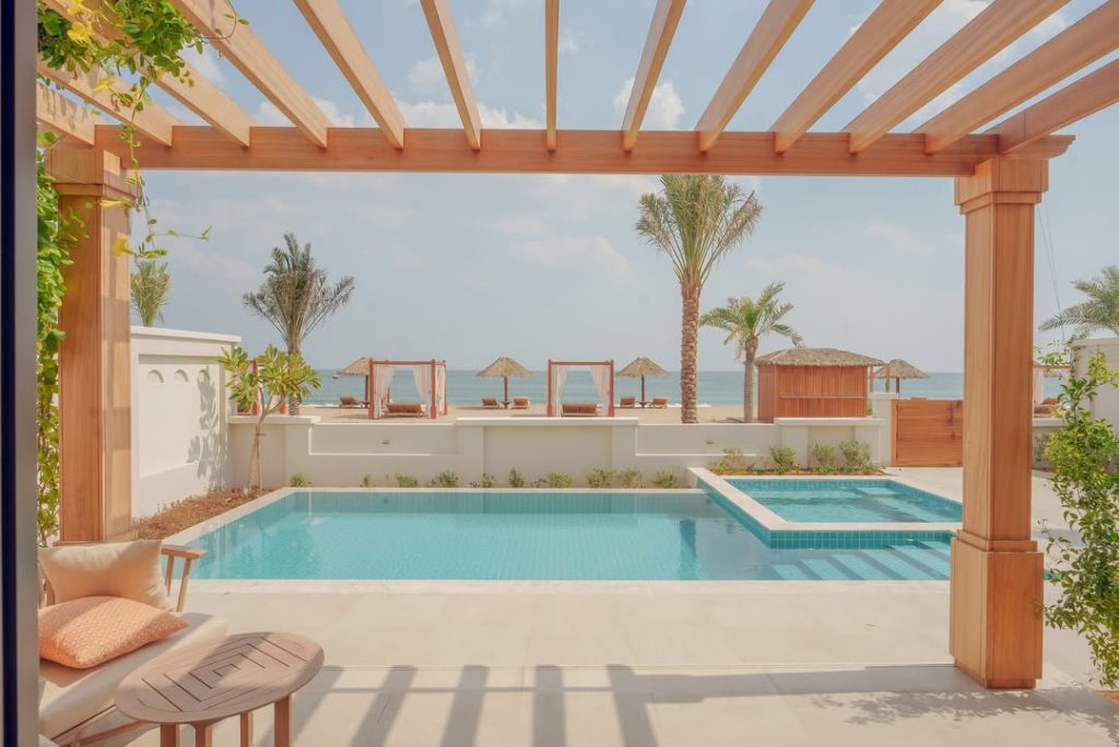 Travel to Dubai - Top Hotels in Fujairah with Beach Access for a Relaxing Getaway - Photo: Naama Beach Villas Spa