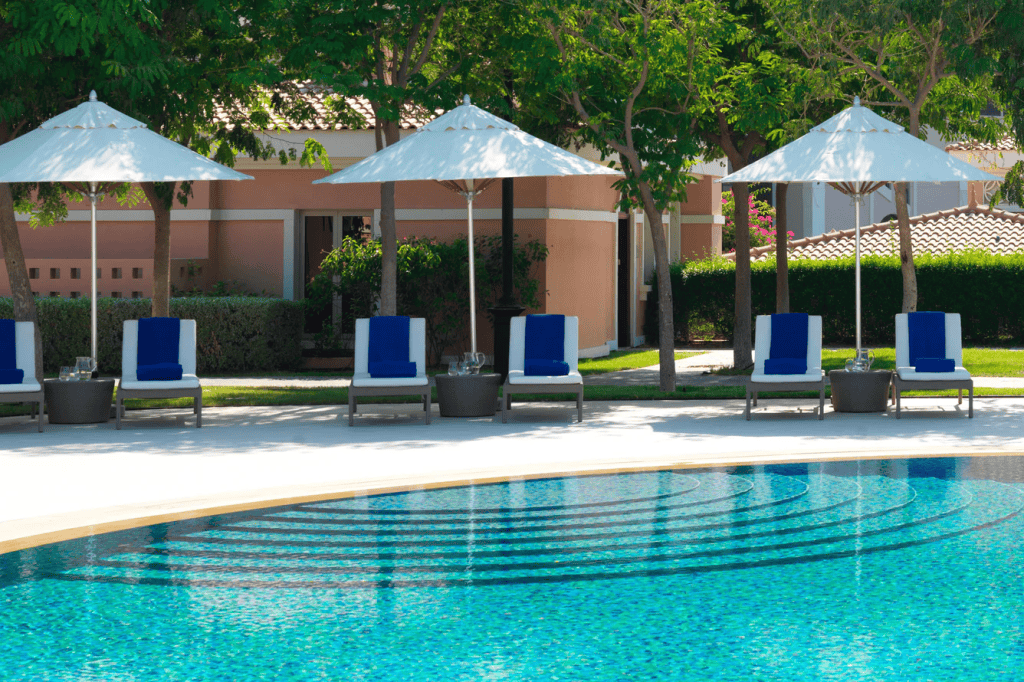 The Ritz-Carlton Abu Dhabi, Grand Canal