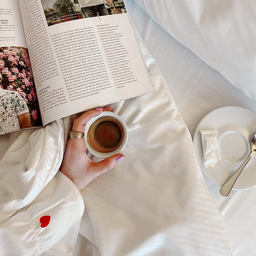 Hilton Garden Inn Dubai, Mall Avenue