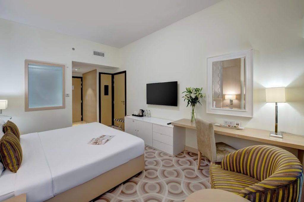 Metropolitan Hotel Dubai