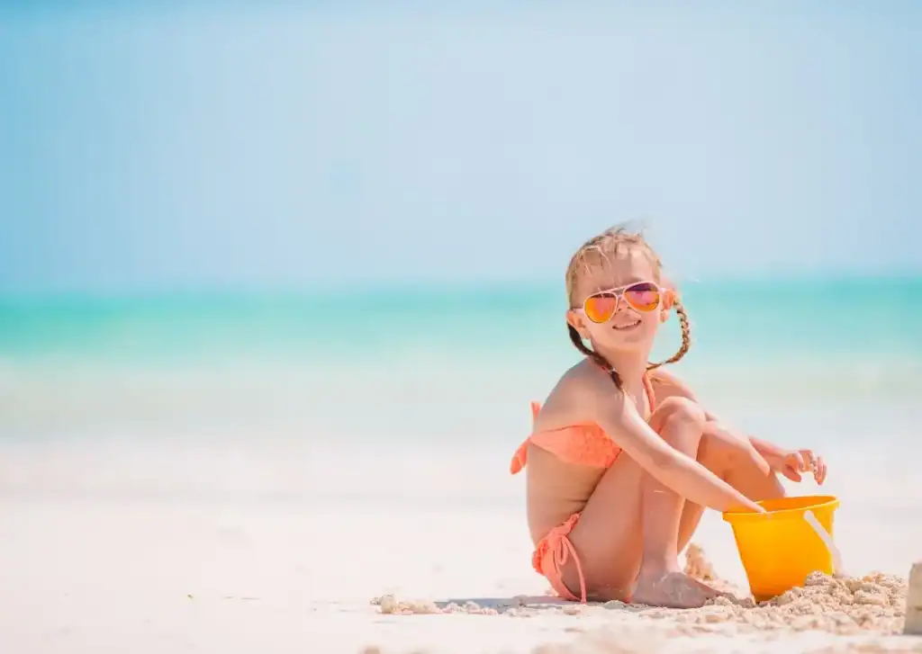 10 Best Beaches in Umm Al Quwain: Your Ultimate Coastal Escape Guide (2025) 1 Beaches in Umm Al Quwain - Family beach fun
