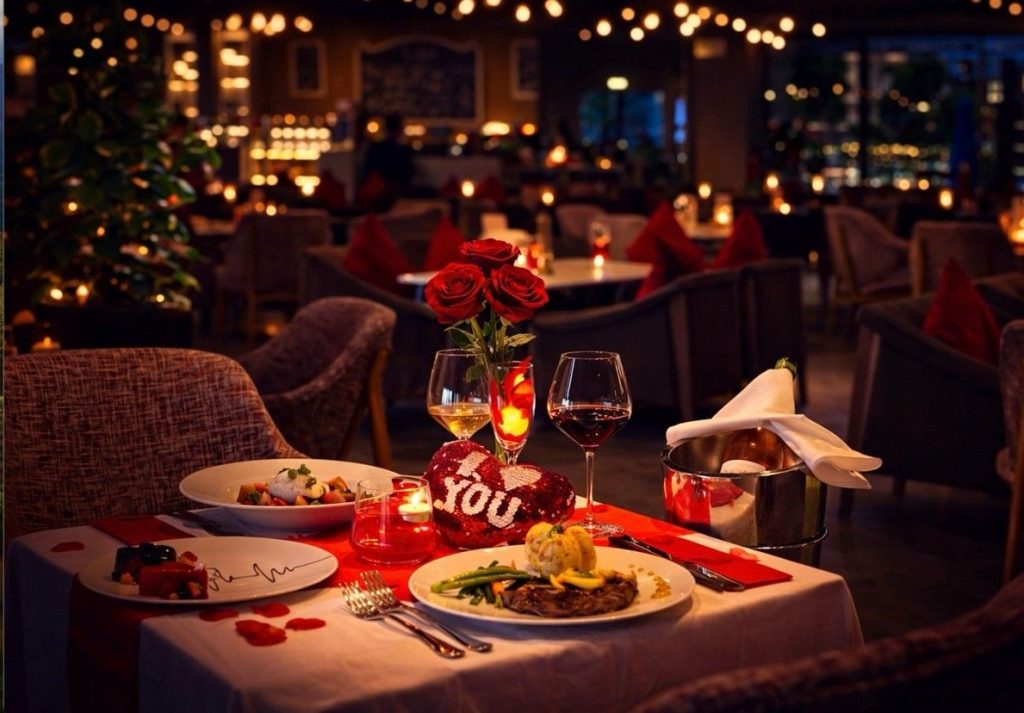Valentine's Day 2026: 12+ Best Hotels in Dubai Offering Romantic Deals and Stay Packages 3 Valentine's Day Hotel Deals in Dubai 2026