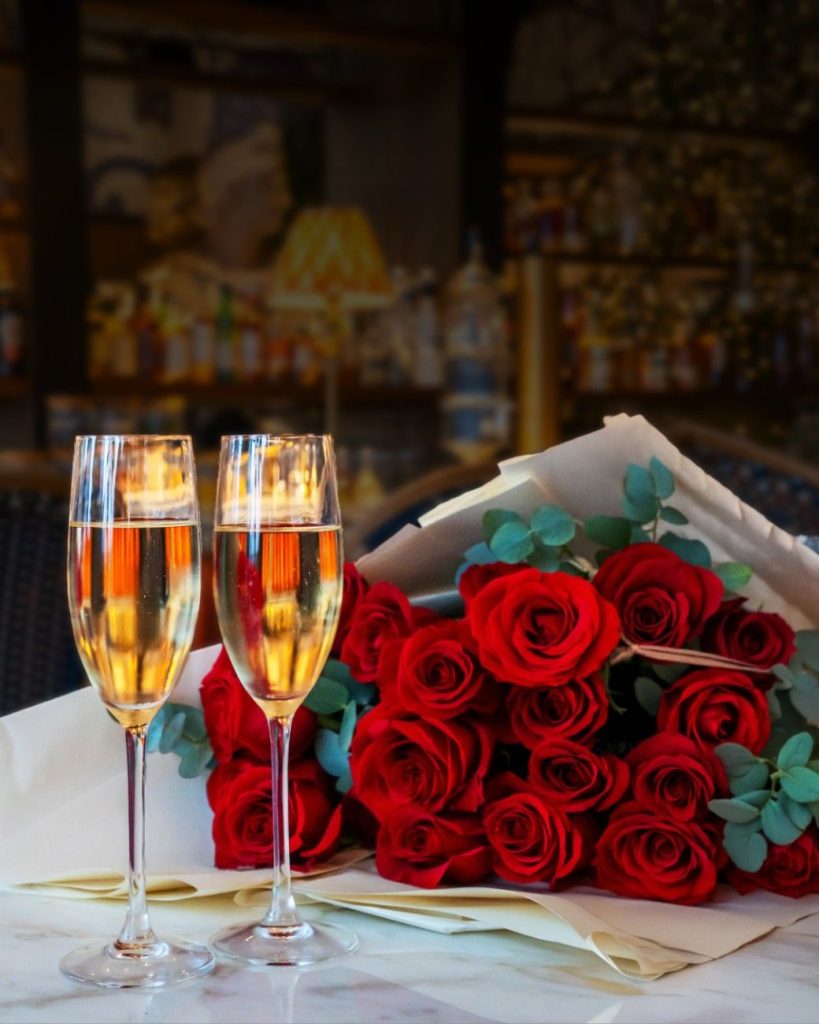 Celebrate Valentine’s Day 2026 with Yas Marina’s Special Deals: 7 Venues offering Everything from Romantic Boat Rides to Charming Dinners packages 5 Yas Marina