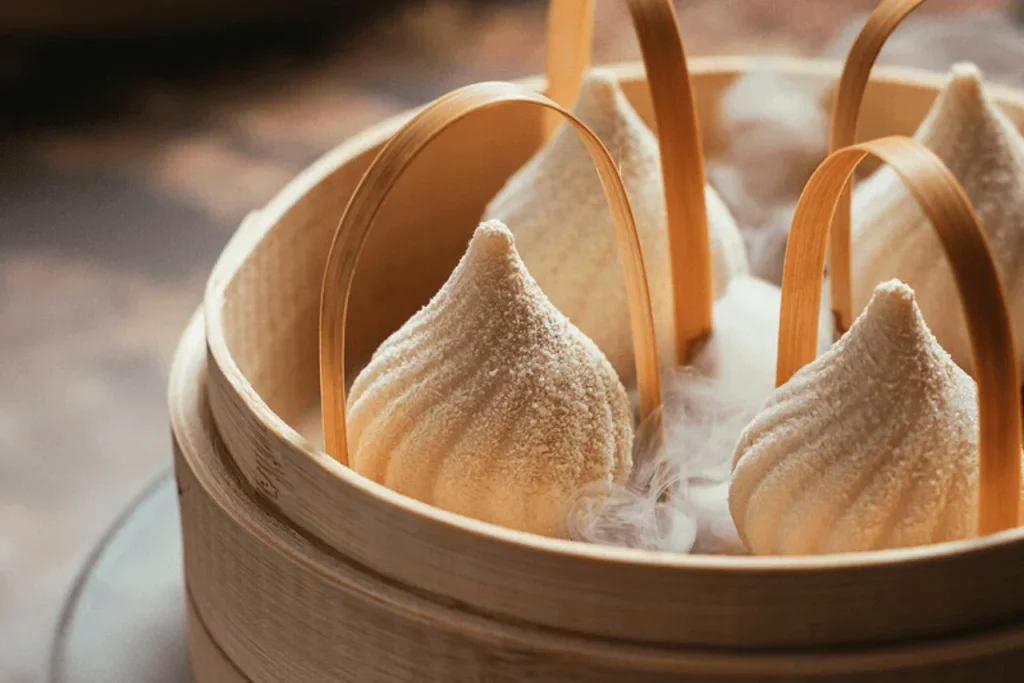Restaurants in Dubai: 2026 Guide to the Best Dining Spots by Location, Cuisine & Budget 11 Antika Dubai