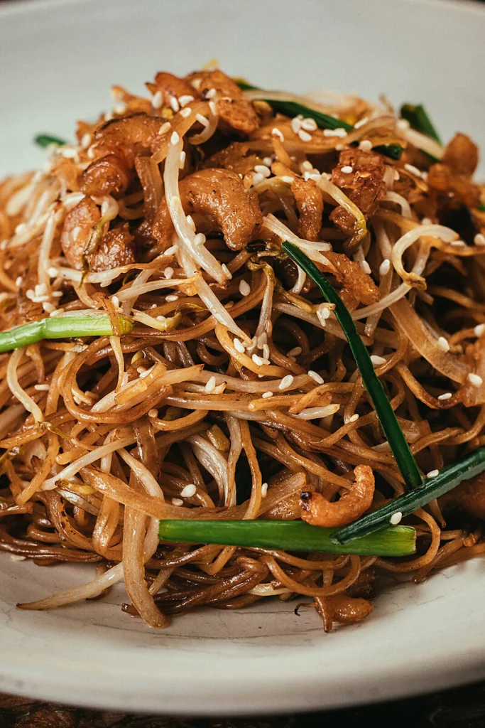 Restaurants in Dubai: 2026 Guide to the Best Dining Spots by Location, Cuisine & Budget 3 Travel to Dubai - Restaurants in Dubai: 2026 Guide to the Best Dining Spots by Location, Cuisine & Budget - Photo: image 17 683x1024 1