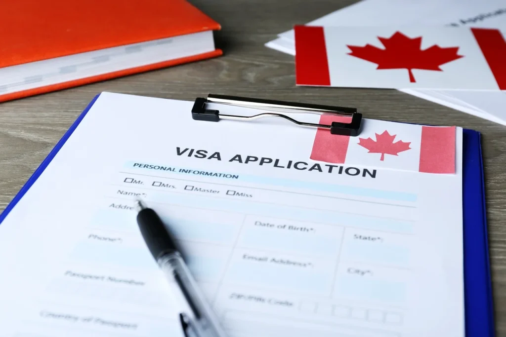 Canada Tourist Visa from Dubai (2026): Requirements, Online Application, Fees & Processing Time 2 Canada Tourist Visa From Dubai