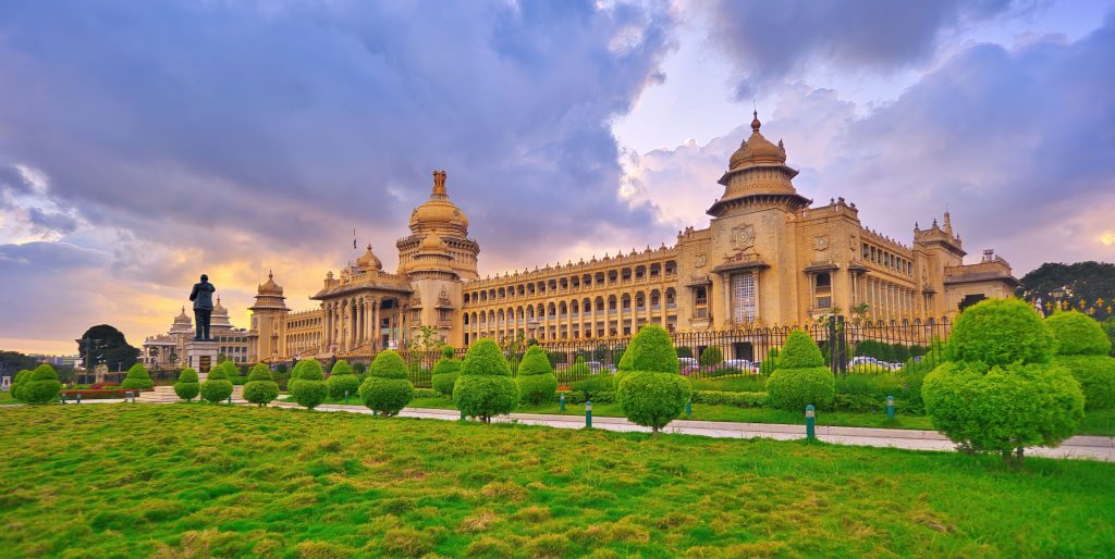 Emirates India Flights April 2026: Special Delhi, Mumbai and Kochi Routes, Date, Time & Booking Procedure 1 Travel to Dubai - Emirates India Flights April 2026: Special Delhi, Mumbai and Kochi Routes, Date, Time & Booking Procedure - Photo: vidhana soudha in bangalore india the seat of t 2026 03 18 05 44 05 utc