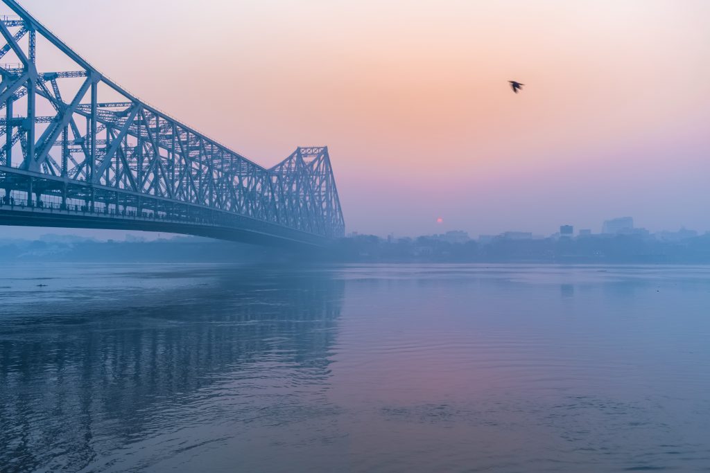 Emirates India Flights April 2026: Special Delhi, Mumbai and Kochi Routes, Date, Time & Booking Procedure 4 Travel to Dubai - Emirates India Flights April 2026: Special Delhi, Mumbai and Kochi Routes, Date, Time & Booking Procedure - Photo: view of a bridge near the millennium park at the s 2026 03 17 20 14 35 utc