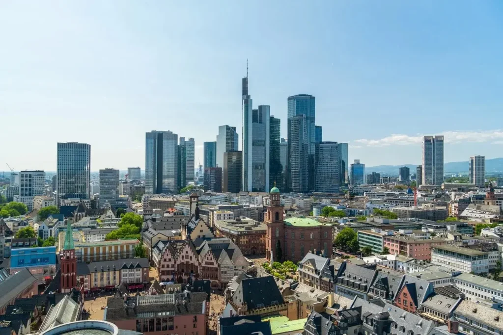 Travel to Dubai - Etihad Airways Summer Sale 2026 is LIVE: 50+ Destinations featuring upto 30% sale - How to book - Photo: Frankfurt 1