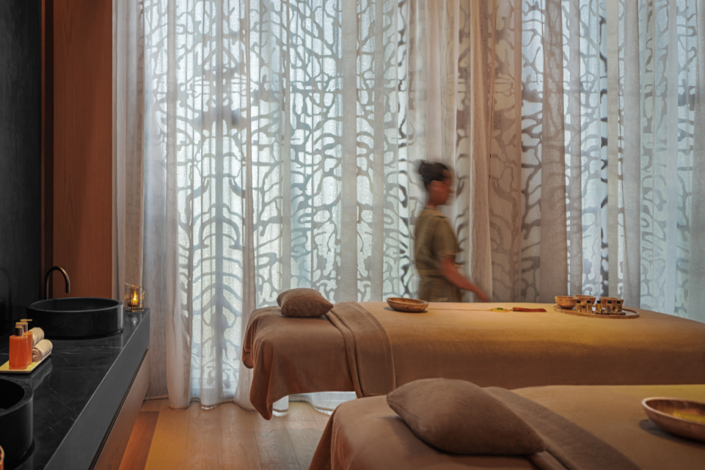 Travel to Dubai - Eid Al Adha 2026: Mandarin Oriental Downtown Boasts One of the Best UAE Resident Offers in Dubai - Photo: Untitled design 2026 05 15T140704.891