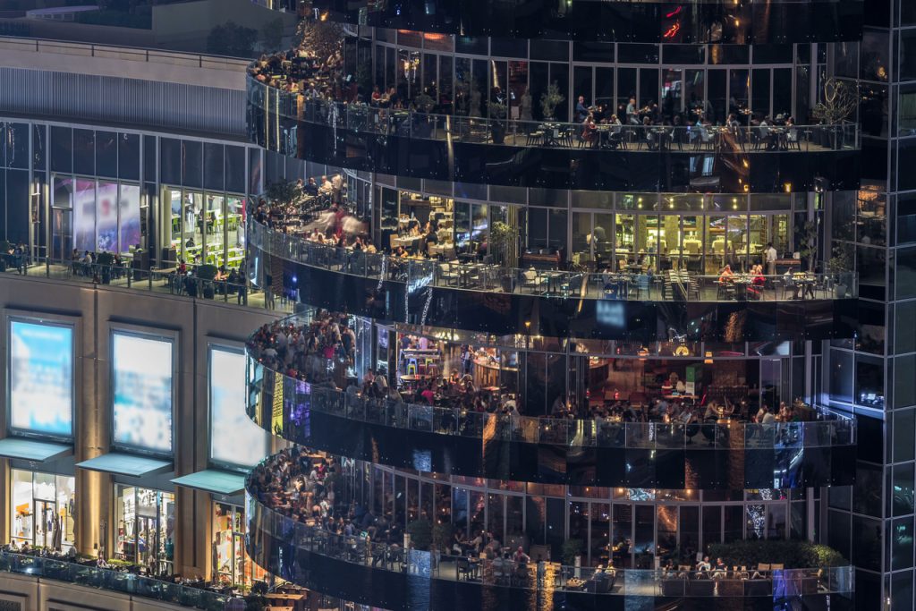 Travel to Dubai - Dubai Dining Report 2026: The Rise of Japanese, Korean & Luxury Dining - Photo: Aerial view of Dubai Marina prom