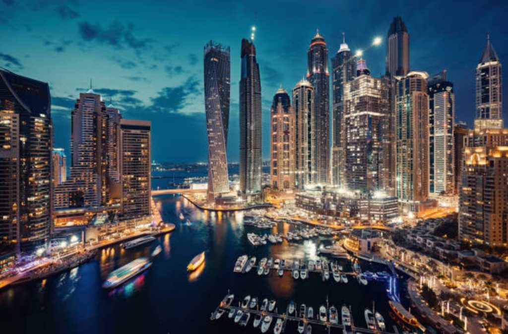 Travel to Dubai - Dubai Tourist Spending 2026: Where Does the Money Actually Go? - Photo: Dubai hotel accomodation 1